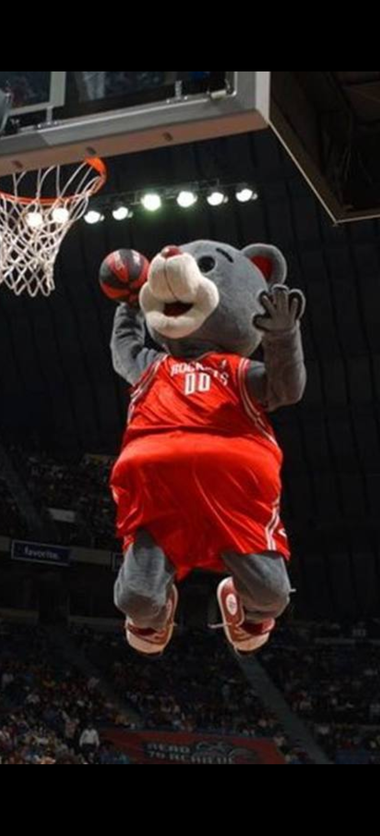 休斯敦火箭发布备战花絮；加时末段单刀错失；国王杯任务艰巨；阵容厚度经受考验的简单介绍